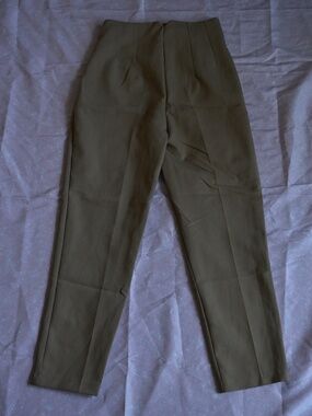 Zara Straight-Leg Tailored Pants – Size Small